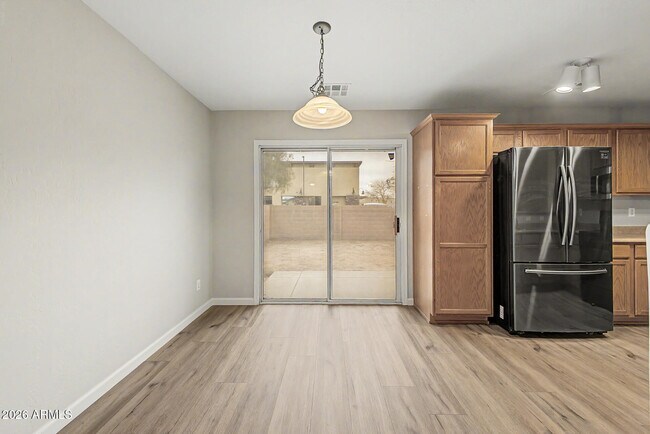 Foto del edificio - 2435 E Olivine Rd