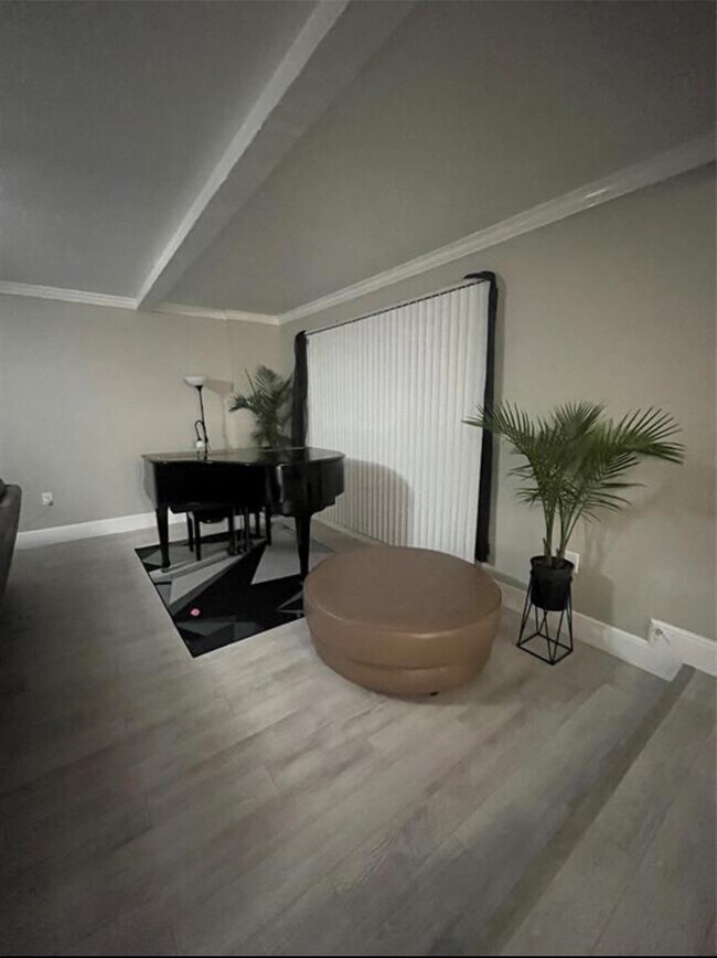 Foto del edificio - 5507 Arncliffe Dr