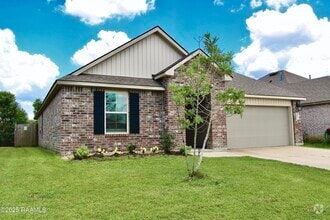 Building Photo - 205 Acadian Lk Dr