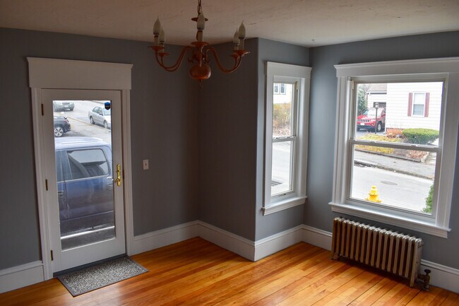 Building Photo - 121 Delmont Ave