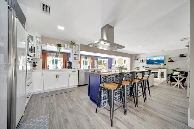 Foto del edificio - 10860 SW 116th St