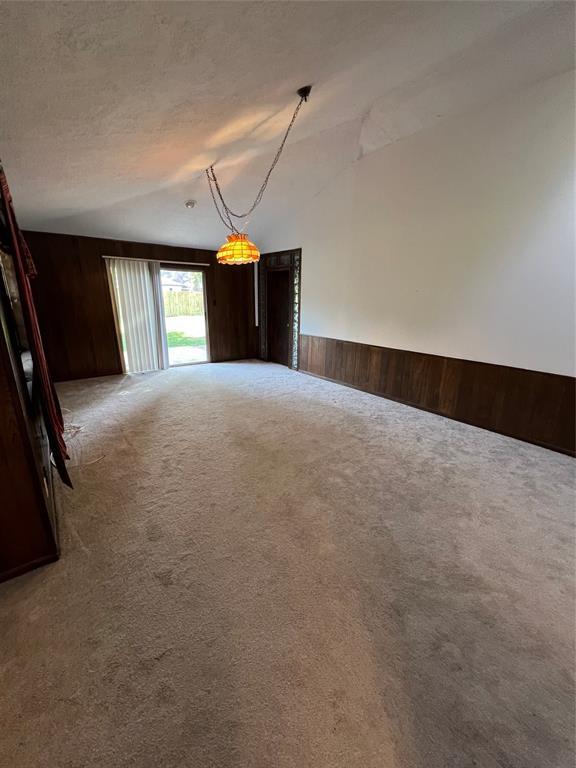 Building Photo - 25419 Lynbriar Ln