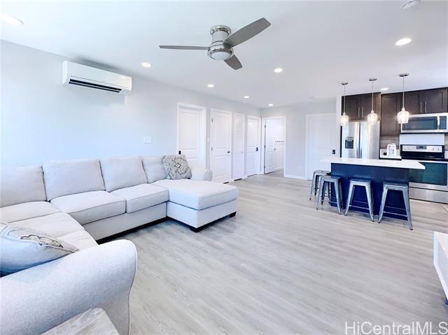 Foto del edificio - 1657 Alaneo St