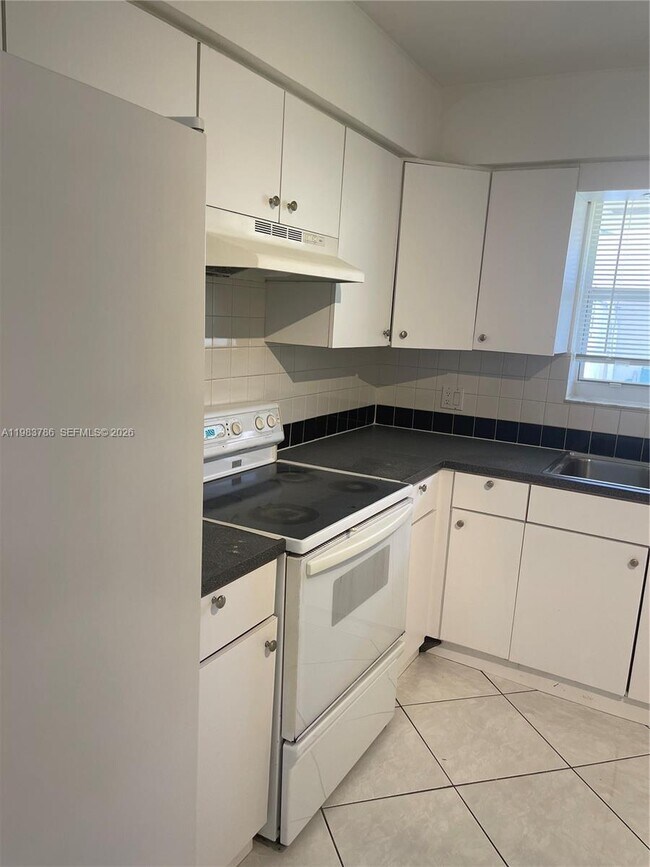 Foto del edificio - 1820 N 17th Ave