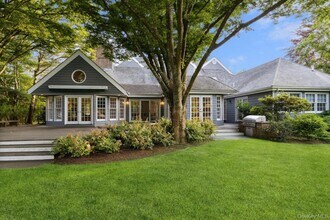 Building Photo - 62 Beach Ln