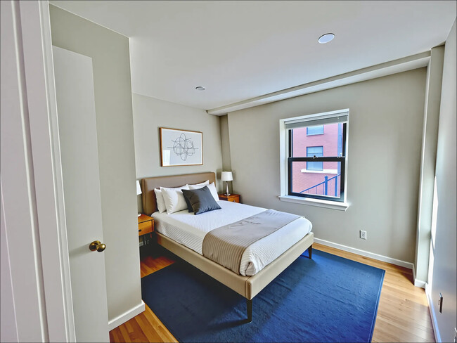 Foto del edificio - 1661-1663 Washington St. Unit 303