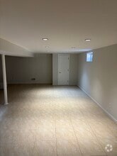 Building Photo - 430 Genesee Ave