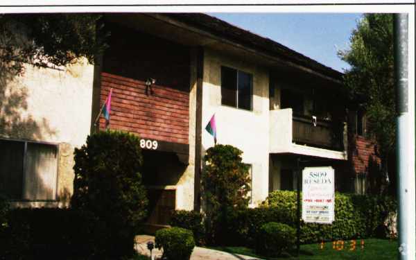 Building Photo - JKP Apartments