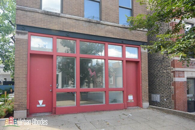 Building Photo - 2124 N Damen Ave