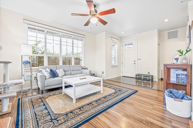 Photo - 91-1087-1087 Maulihiwa St House