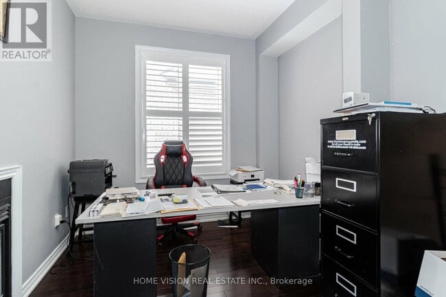 Building Photo - 36 Intrigue Trail