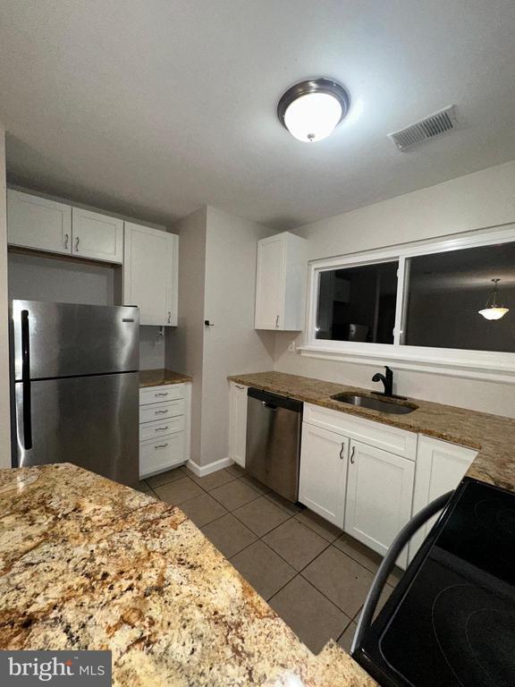 Foto del edificio - 25 Corona Ct