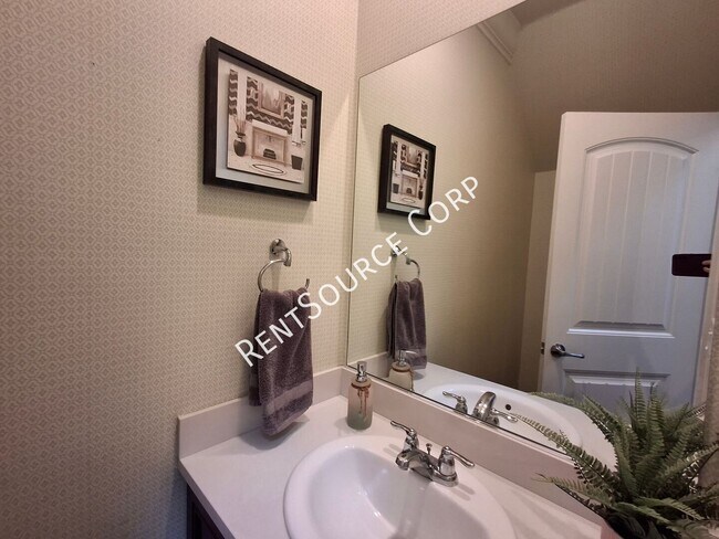 Foto del edificio - 24355 Verdugo Cir