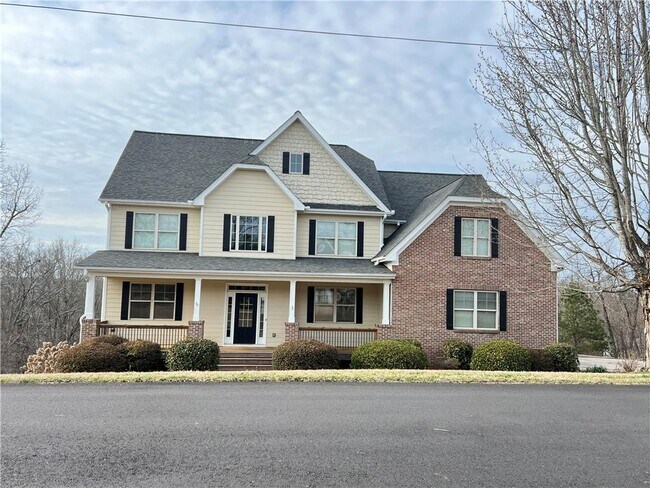 Building Photo - 9655 Durand Rd