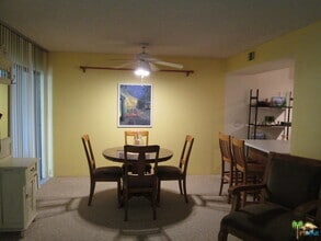 Building Photo - 353 N Hermosa Dr