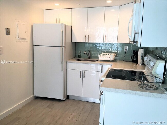 Foto del edificio - 1035 West Ave