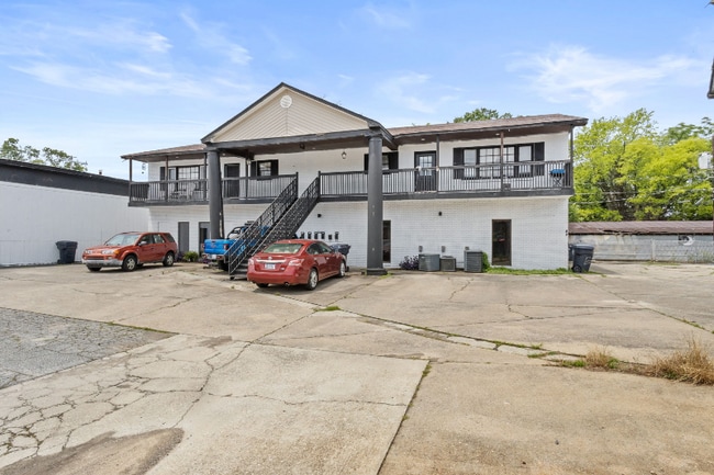 Building Photo - 1603 N Main St