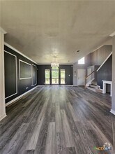 Building Photo - 701 Black Hills Trail