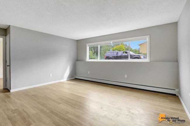 Building Photo - 430 Schodde St