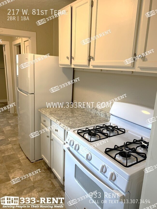 Building Photo - 217 W 81 Terrace