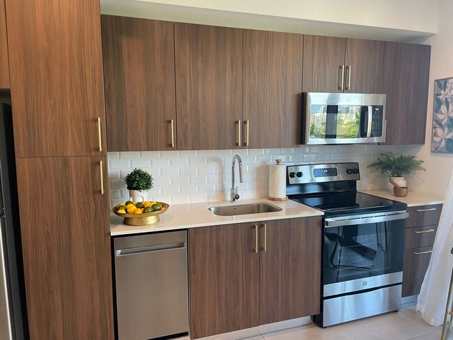 Photo - 1613 NW 16th St Apartment