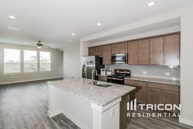 Building Photo - 620 Raglands Rd