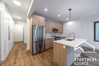 Building Photo - 1341 W Estes Ave