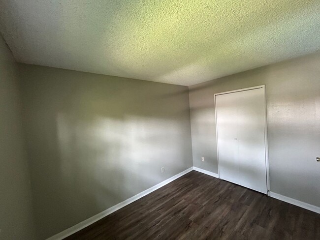 Foto del interior - STERLING COURT APARTMENTS