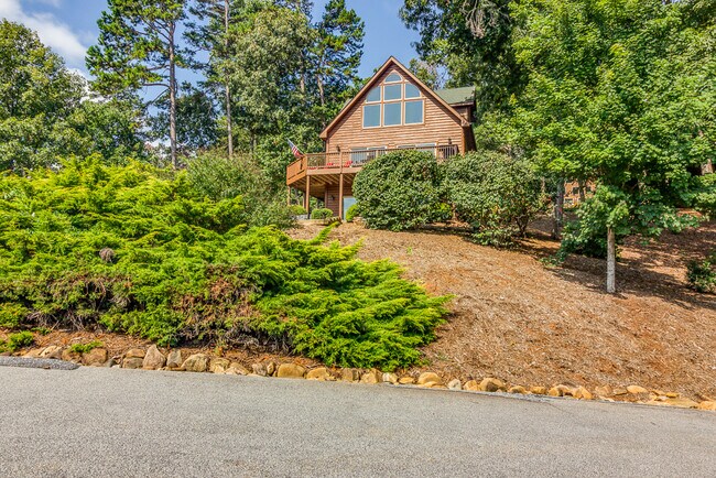 Building Photo - 221 Serenity Bay Dr