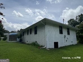 Building Photo - 207 Buena Vista St
