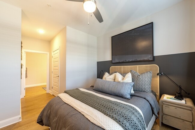 Building Photo - Hawthorne at The Mill