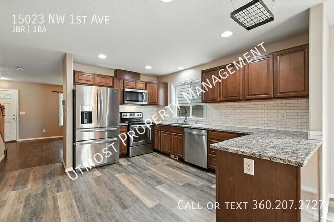 Foto del edificio - 15023 NW 1st Ave