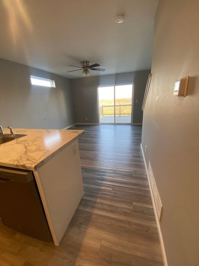 Foto del edificio - Condo for Rent