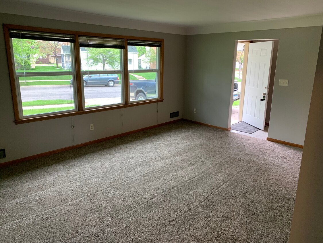 Foto principal - 1258 8th Ave N