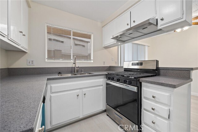 Foto del edificio - 1640 N Gilbert St