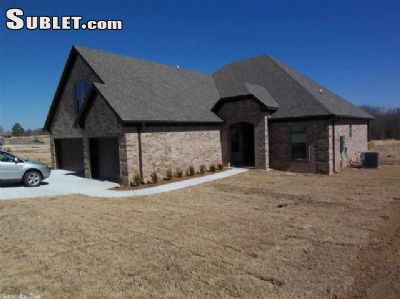 Primary Photo - 173 Plantation Dr