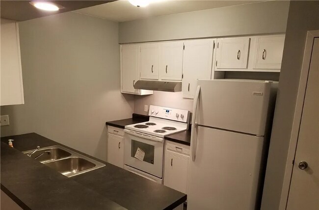 Foto del edificio - 2262 Rockspring Rd