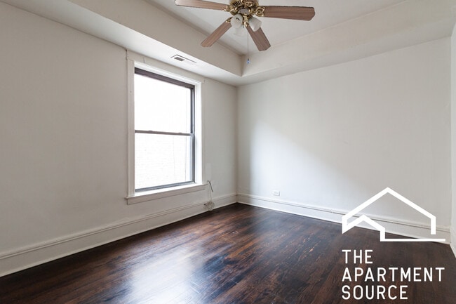 Building Photo - 4112 N Broadway St