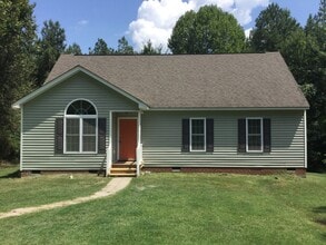 Building Photo - 328 Virginia Lee Blvd