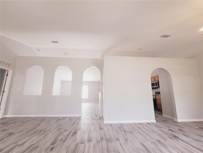 Building Photo - 89 Palmwood Dr