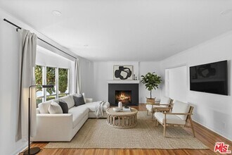 Building Photo - 6289 Commodore Sloat Dr