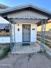 Building Photo - 2606 Sacramento Ave