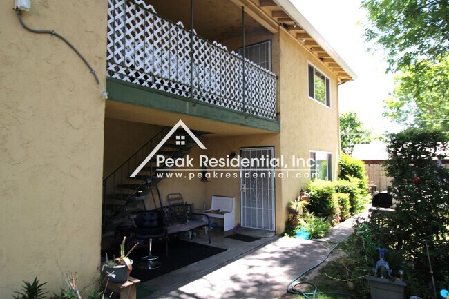 Foto del edificio - 4548 Ashcroft Ave