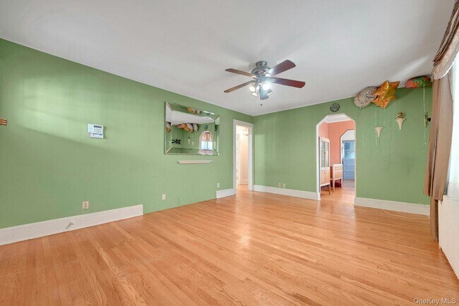 Foto del edificio - 42 Williams Ave