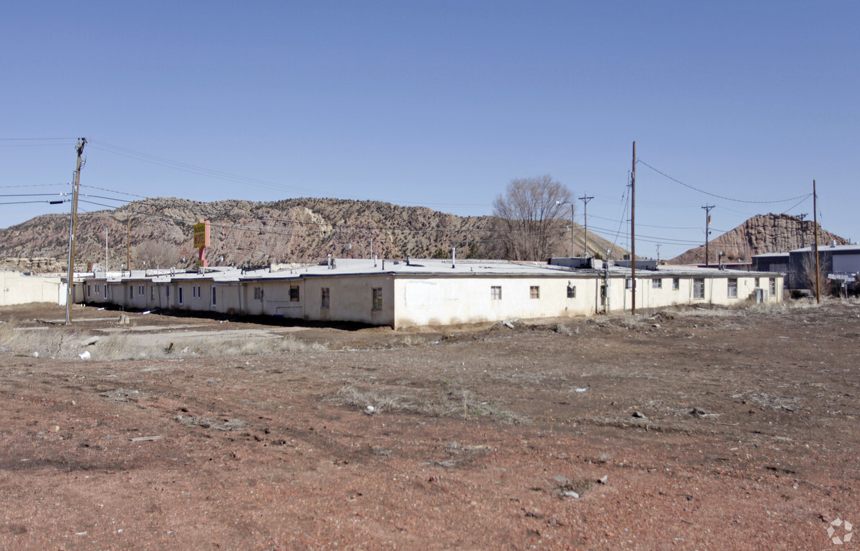 Building Photo - Hacienda Motel