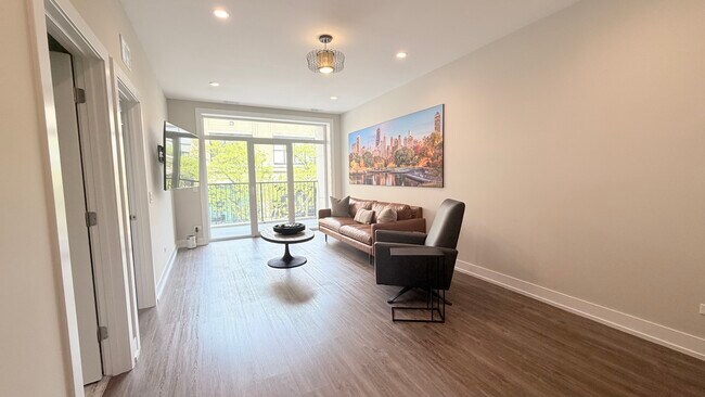 Foto del edificio - 3244 N Lincoln Ave