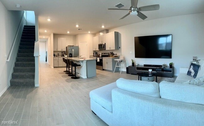 Foto del edificio - 3 br, 2.5 bath House - 3549 San Bernardino...