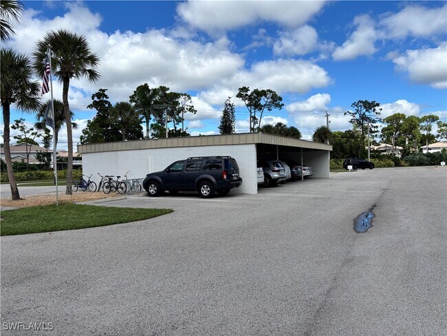 Foto del edificio - 1624 Pine Valley Dr