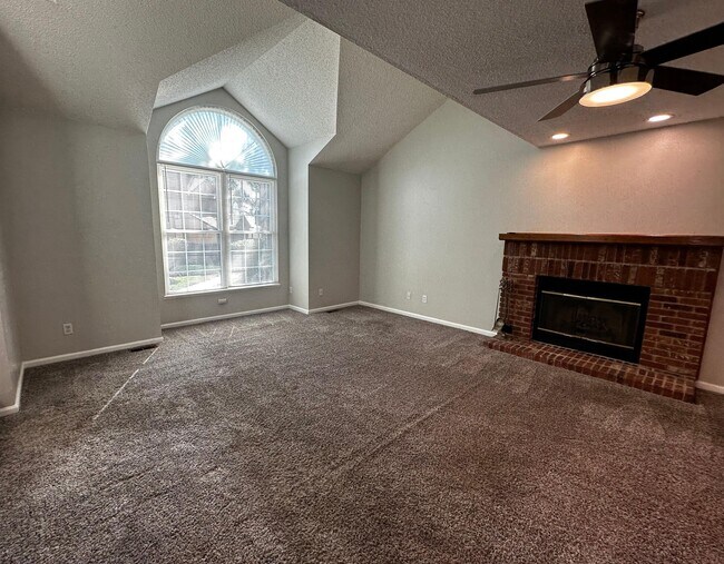 Photo - 1767 S Pitkin Cir Townhome