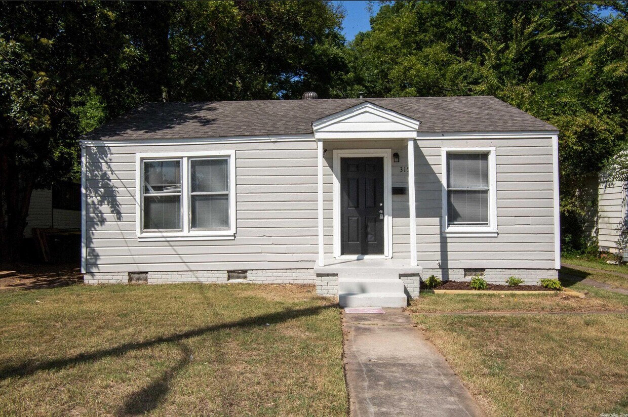 315 E 20th St, North Little Rock, AR 72114 House Rental in North